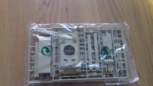 Panther D en Duitse paratroepen, 1:72, Revell 03159, Hobby en Vrije tijd, Modelbouw | Auto's en Voertuigen, Zo goed als nieuw