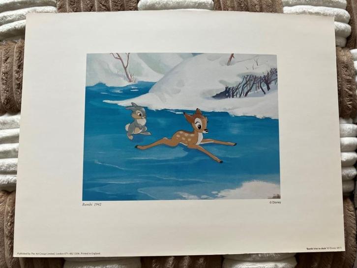 Mooie Disney print Bambi : € 15,00, Verzamelen, Disney, Zo goed als nieuw, Plaatje of Poster, Bambi of Dumbo, Ophalen