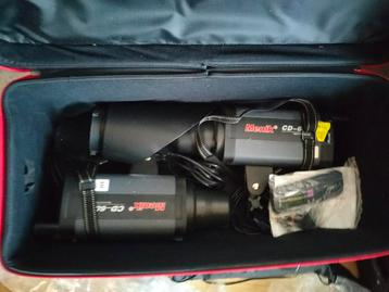 Menik/Bresser Studio Flitsset 600 watt beschikbaar voor biedingen