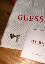 GUESS oorbellen, Sieraden, Tassen en Uiterlijk, Oorbellen, Ophalen, Zo goed als nieuw, Knopjes of Stekers, Zilver