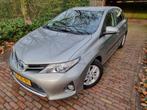 Toyota Auris 1.8 Hybrid Aspiration EXPORT!, Auto's, Euro 5, Gebruikt, 4 cilinders, Origineel Nederlands