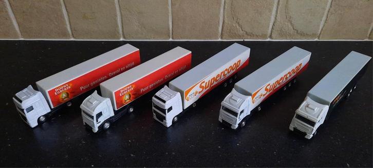 Daf/Ford Trekker oplegger van Douwe Egberts en COOP, Hobby en Vrije tijd, Modelauto's | 1:87, Zo goed als nieuw, Auto, Overige merken