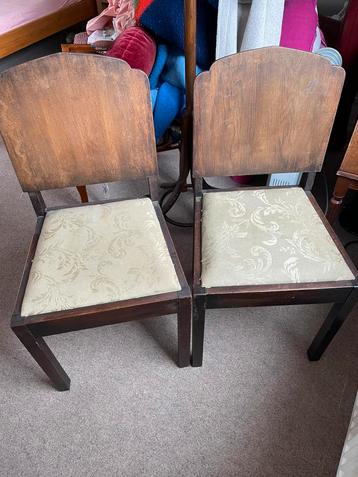 Twee antieke stoelen- art deco vintage. T.e.a.b. beschikbaar voor biedingen