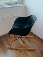 Stijlvolle Schommelstoel, Ophalen, Kunststof, Zwart, Zo goed als nieuw