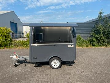 Foodkar te huur beschikbaar voor biedingen