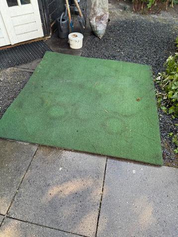 Driving range mat  beschikbaar voor biedingen