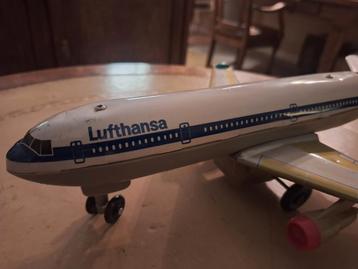 Blikken Lufthansa Boeing Speelgoed beschikbaar voor biedingen