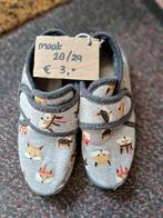 slofjes  bosdieren voor school of thuis maat 28/29 Hema, Slofjes, Jongetje of Meisje, Ophalen of Verzenden, Zo goed als nieuw