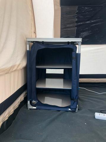 Camping kast 2x beschikbaar voor biedingen