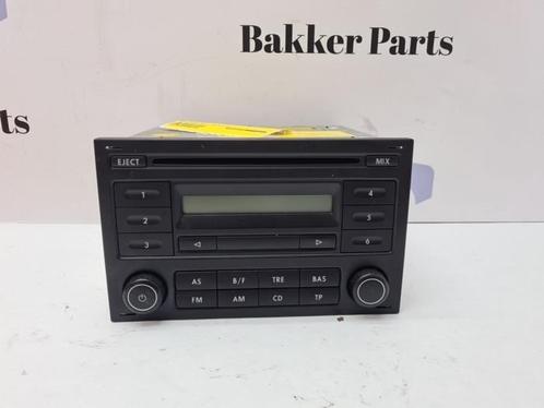 Radio CD Speler van een Volkswagen Polo, Auto-onderdelen, Elektronica en Kabels, Volkswagen, Gebruikt, 3 maanden garantie