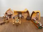 Disney 7 Dwergen huis van Sneeuwwitje met accessoires, Kinderen en Baby's, Ophalen of Verzenden, Gebruikt, Poppenhuis