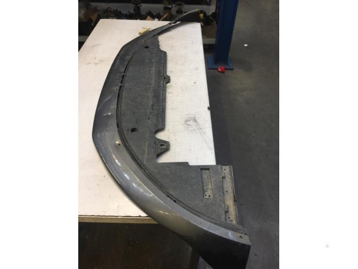 Bumper onderplaat van een Volvo V70, Auto-onderdelen, Carrosserie en Plaatwerk, Bumper, Volvo, Gebruikt, 3 maanden garantie, Ophalen of Verzenden