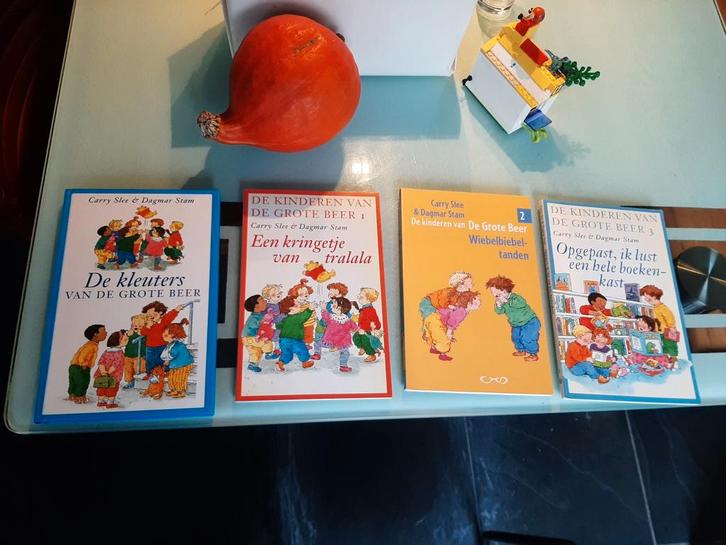 Carry Slee - De kleuters van de Grote Beer, Boeken, Kinderboeken | Jeugd | onder 10 jaar, Zo goed als nieuw, Fictie algemeen, Ophalen of Verzenden