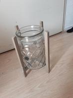 Vaas/glazen pot in standaard., Huis en Inrichting, Minder dan 50 cm, Glas, Gebruikt, Ophalen of Verzenden
