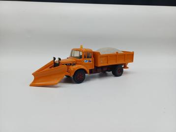 Berliet GLR 160 winterdienst  beschikbaar voor biedingen