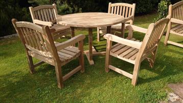 Mooie Teak tuinset . Bank nog te koop!!!!!! beschikbaar voor biedingen