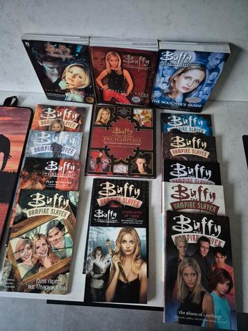 Buffy the vampire slayer verzameling + Avatar boeken 14x beschikbaar voor biedingen