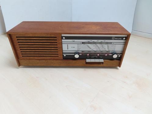 Philips 22RB361 buizenradio nr. 2, Antiek en Kunst, Antiek | Tv's en Audio, Ophalen