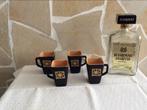 Disaronno Koffiemokken + Amaretto Fles, Keramiek, Ophalen of Verzenden, Zo goed als nieuw, Overige stijlen