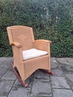Rieten Schommelstoel - Relaxen in Stijl!, Huis en Inrichting, Ophalen, 75 tot 100 cm