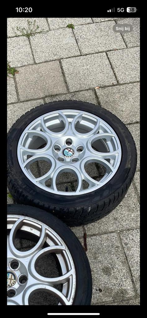 Alfaromeo velgen 18 inch, Boeken, Auto's | Folders en Tijdschriften, Ophalen of Verzenden