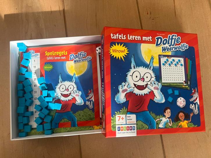 Dolfje Weerwolfje Tafels Spel - Zo Goed Als Nieuw!, Hobby en Vrije tijd, Gezelschapsspellen | Bordspellen, Zo goed als nieuw, Een of twee spelers