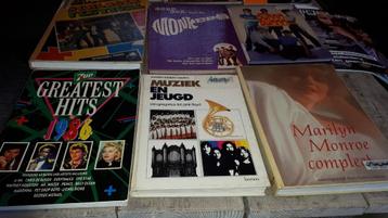 Muziekboeken  beschikbaar voor biedingen