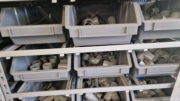 Pvc rek met lades 32-40 en 50mm beschikbaar voor biedingen