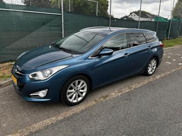 Hyundai i40 1.6 GDI Stationwagon 2011 Blauw beschikbaar voor biedingen