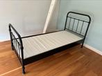 Bed jongens zwarte spijlen, Ophalen, Eenpersoons, Zwart, Zo goed als nieuw