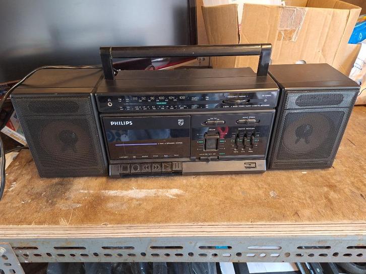 Vintage Philips draagbare radio cassette speler boombox 1986, Audio, Tv en Foto, Radio's, Gebruikt, Radio, Ophalen of Verzenden