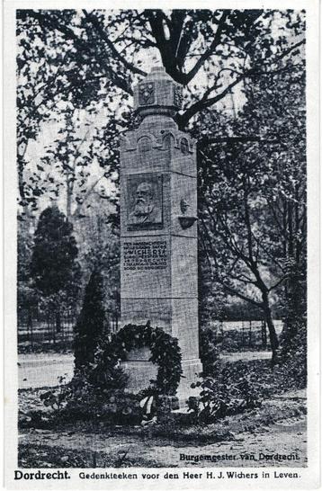 806312 Dordrecht ZH jr 60 70 Gedenkteken H J Wichers Burgene beschikbaar voor biedingen