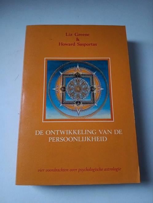 de ontwikkelingen van de pesoonlijkheid - Liz Greene, Boeken, Esoterie en Spiritualiteit, Zo goed als nieuw, Achtergrond en Informatie