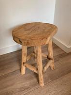 Houten krukje / bijzettafel, Ophalen, Gebruikt, Bruin, Eén