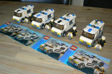 Te koop: Lego City Politie 12x Boevenbusjes/motor/heli/auto beschikbaar voor biedingen