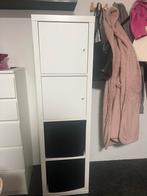 IKEA - Witte kast met deuren en zwarte opbergbakken, Huis en Inrichting, Kasten | Schoenenkasten, Ophalen, Zo goed als nieuw