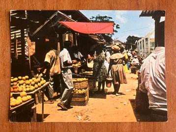 Markt in Paramaribo Suriname beschikbaar voor biedingen