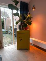 Oude kluis met sleutel, Ophalen