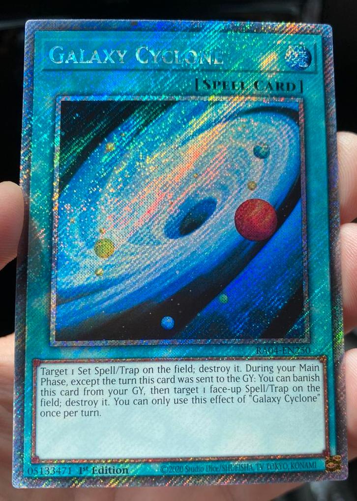 Yu-Gi-Oh! Galaxy Cyclone RA04 1st Ed !, Hobby en Vrije tijd, Verzamelkaartspellen | Yu-gi-Oh!, Zo goed als nieuw, Losse kaart
