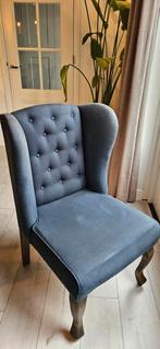 Gratis! Donkerblauwe Design Fauteuil in goede staat, Huis en Inrichting, Ophalen, Hout, Gebruikt, Design