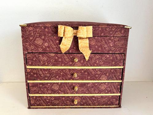 Vintage texiel stoffen ladenkastje sieradenkastje met strik, Antiek en Kunst, Curiosa en Brocante, Ophalen