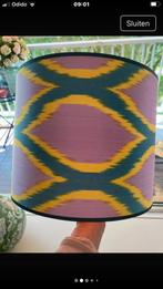 Ikat lampenkap roze blauw geel, oranje binnenkant van zijden, Huis en Inrichting, Lampen | Lampenkappen, Ophalen