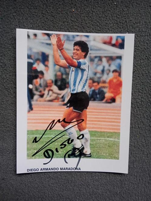 4 gesigneerde foto's van Diego Armando Maradona, Verzamelen, Sportartikelen en Voetbal, Nieuw, Spelerskaart, Buitenlandse clubs