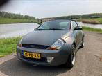 Ford KA 1.6 Streetka 2004 Grijs/ Parelmoer gewrapt sportvelg, Auto's, Ford, Origineel Nederlands, Te koop, Zilver of Grijs, Benzine