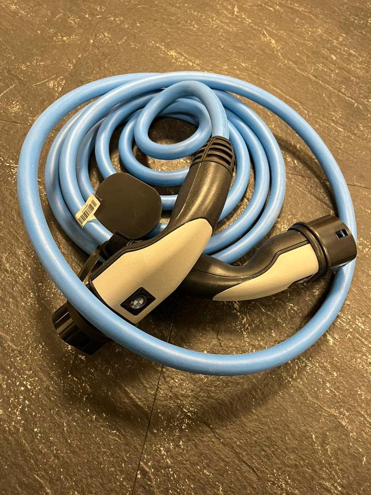 BMW Laadkabel 5 meter, Auto diversen, Laadpalen, Zo goed als nieuw, Laadkabel, Ophalen of Verzenden