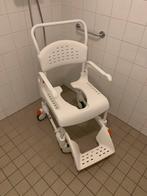 Douchestoel verrijdbaar met voetsteun en  po stoel, Diversen, Verpleegmiddelen, Ophalen, Zo goed als nieuw