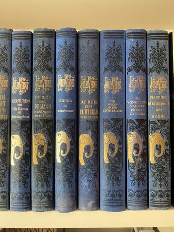 Jules Verne blauwe boekjes beschikbaar voor biedingen