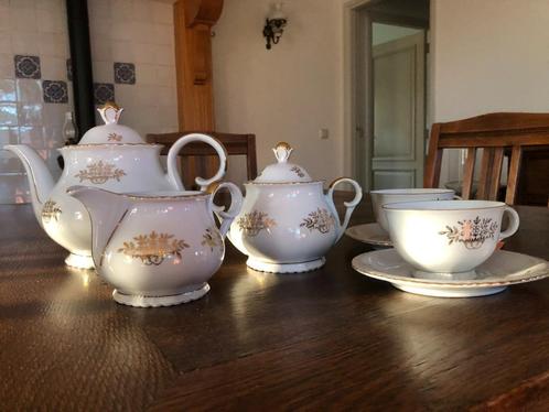 Oud / vintage Bavaria Winterling theeservies wit met goud, Huis en Inrichting, Keuken | Servies, Gebruikt, Compleet servies, Overige stijlen