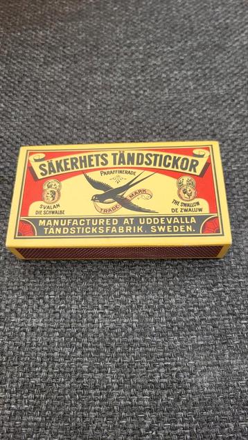 Luciferdoosje Zwaluw/Säkerhets Tändstuckor beschikbaar voor biedingen