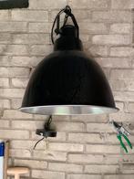Grote industriele zwarte hanglamp, Huis en Inrichting, Lampen | Hanglampen, Ophalen of Verzenden